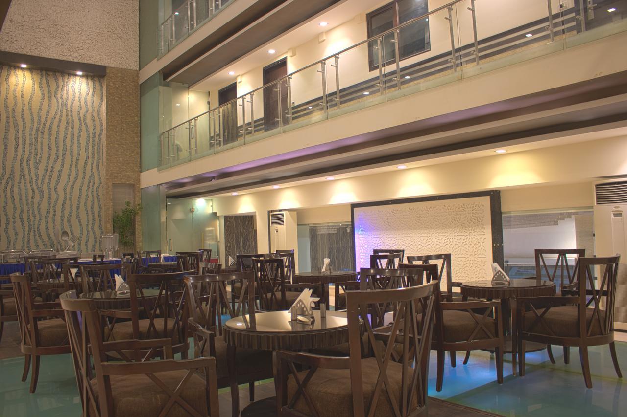 Grand Imperial New Delhi Exterior photo